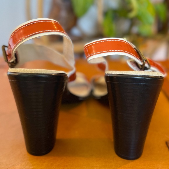 A.Giannetti Orange Patent Leather Strappy Chunky Heels - Made in Italy. - Picture 7 of 8